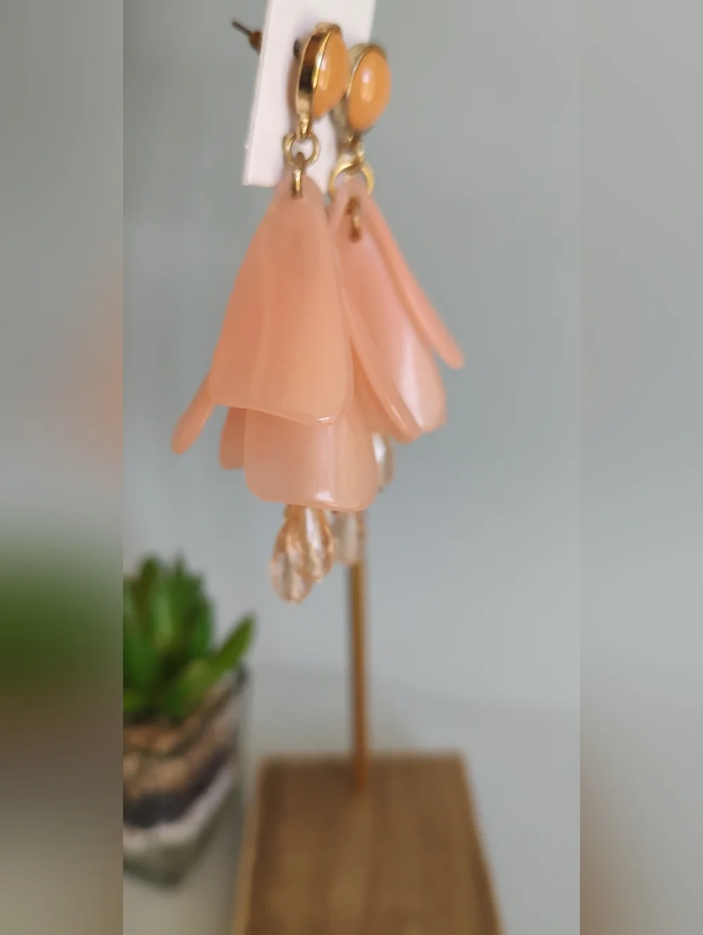 Avon Peach Petal Dangle Earrings - Peach and Clear